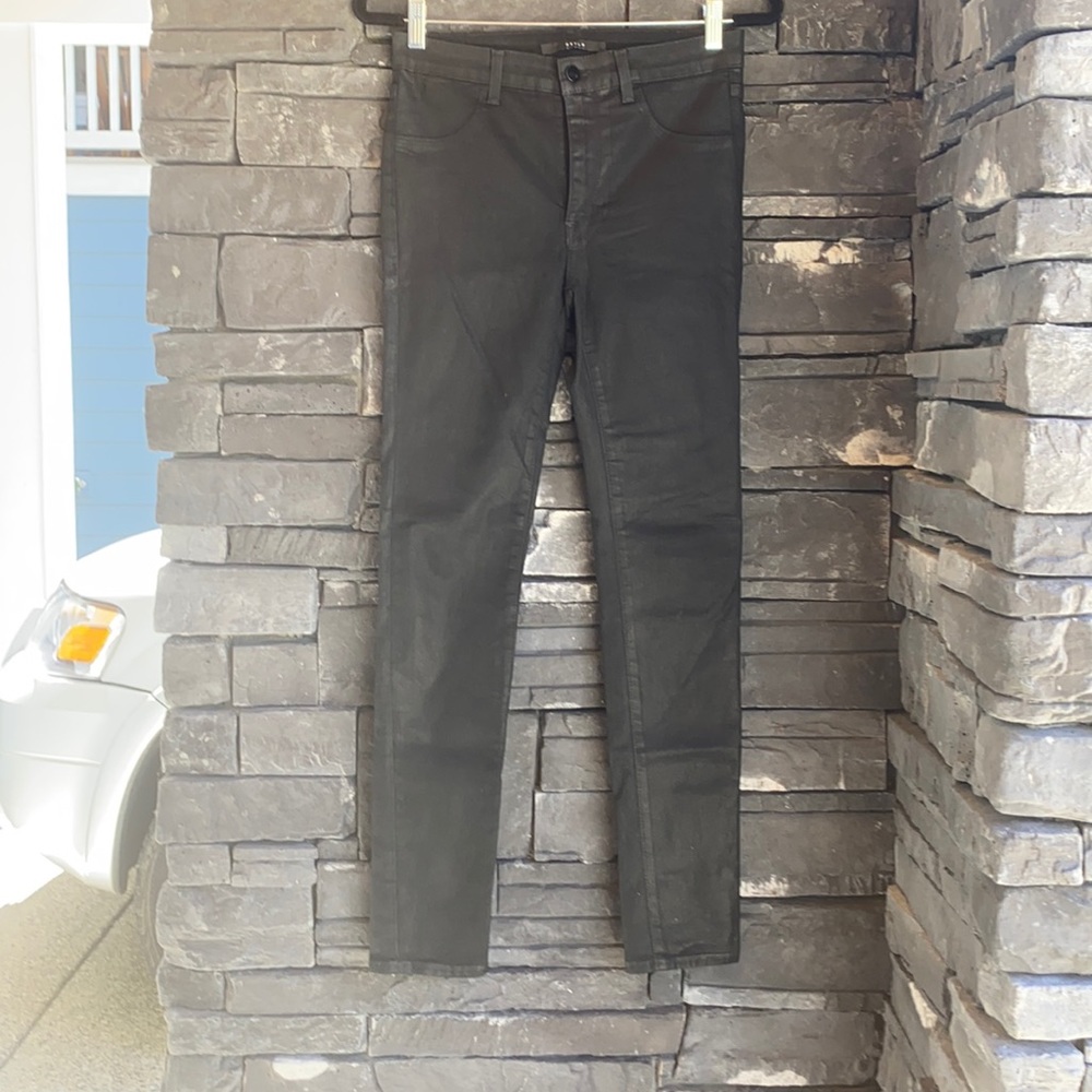 WOMANS DSTLD COATED HIGH RUSE BLACK SKINNY JEANS